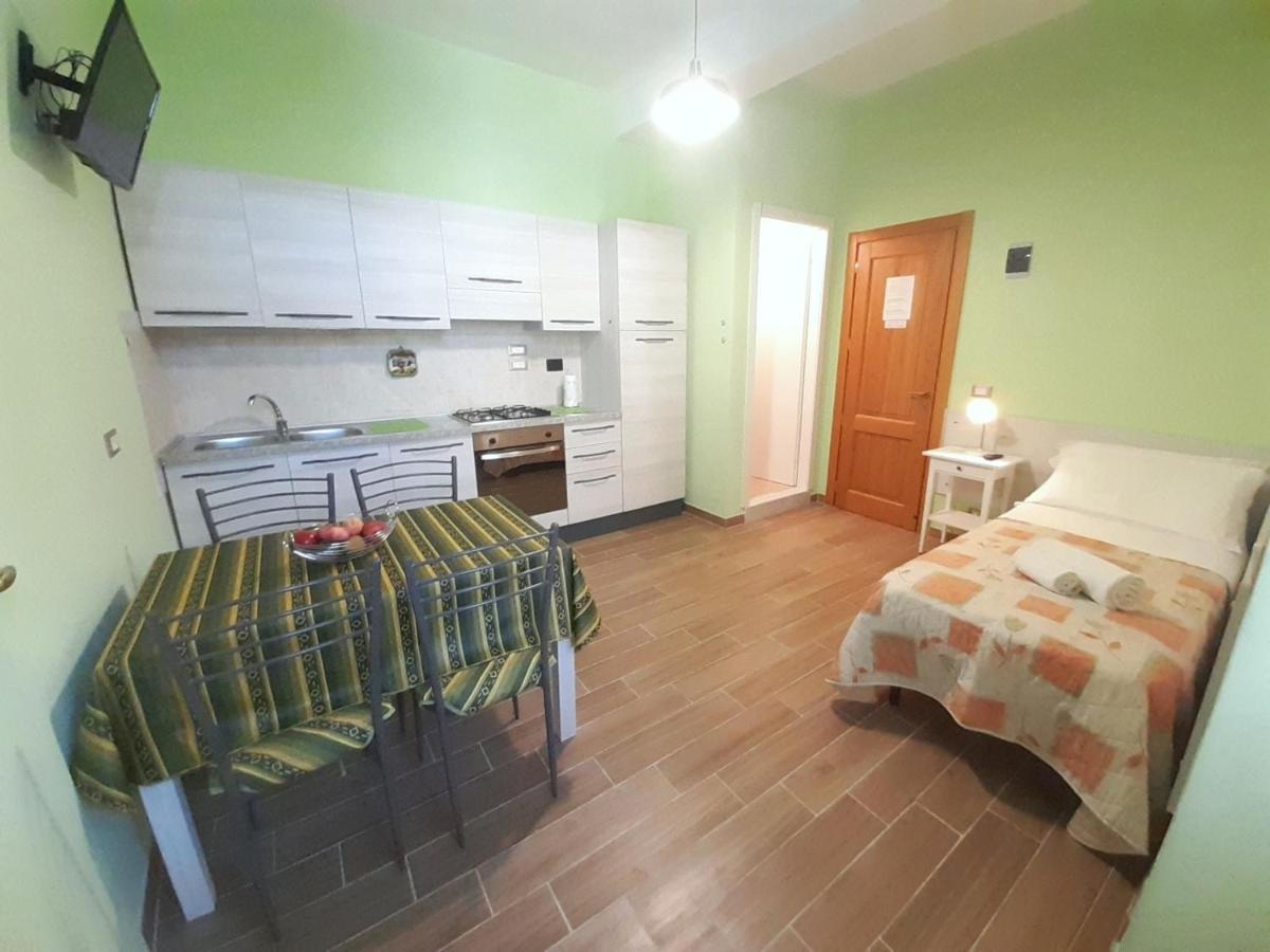 Torino Central-- Rooms And Apartments - Alba Kültér fotó