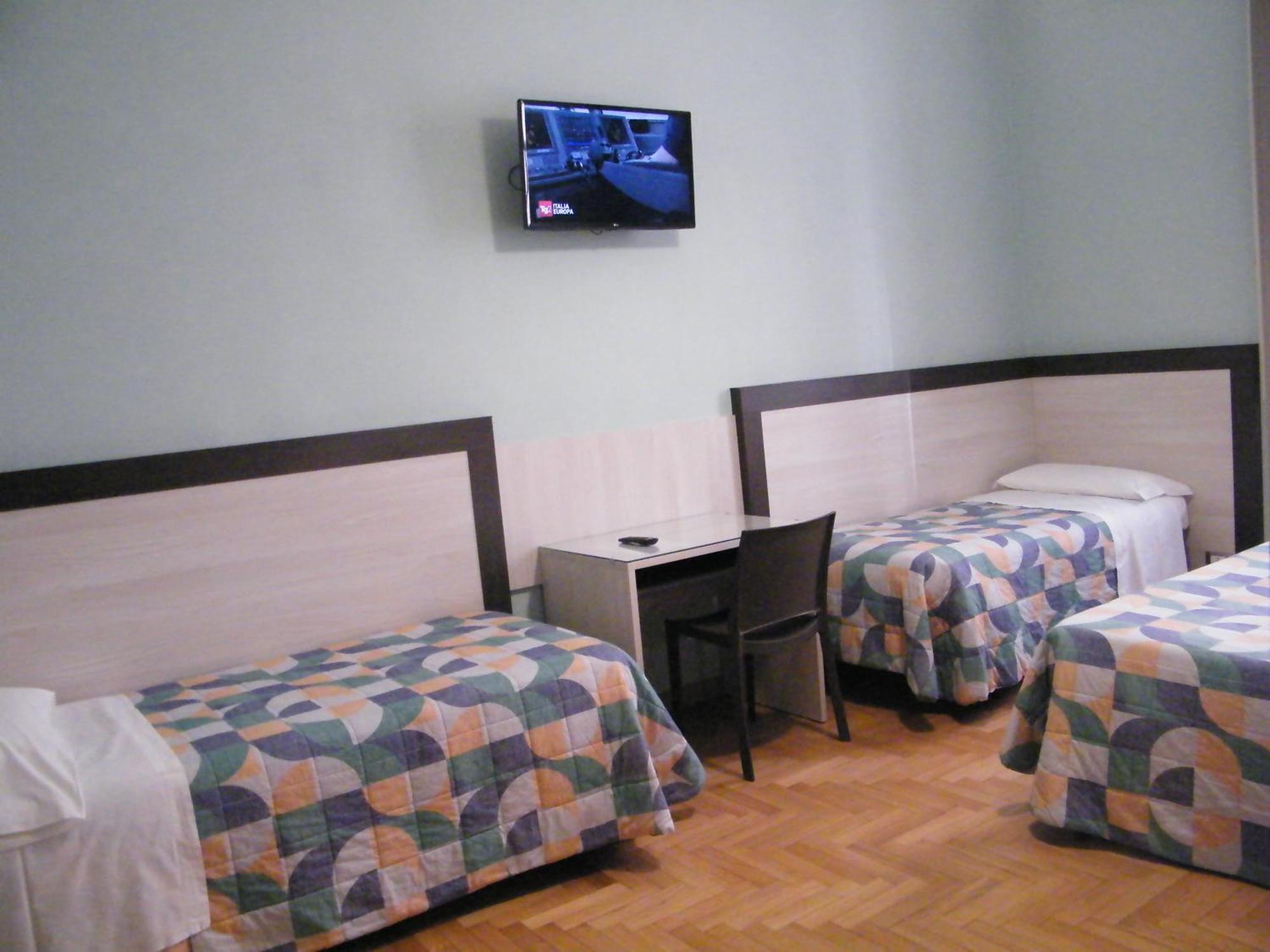 Torino Central-- Rooms And Apartments - Alba Kültér fotó
